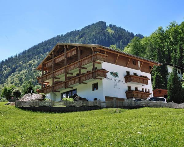 Haus Raetikon Apartment Brand  Bagian luar foto